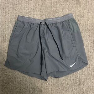(M) Gray Nike Running 5” Inseam Men's Athletic Shorts with Liner